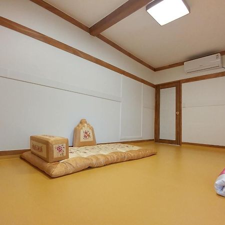 Bukchon Hyosunjae Guesthouse Сеул Екстериор снимка