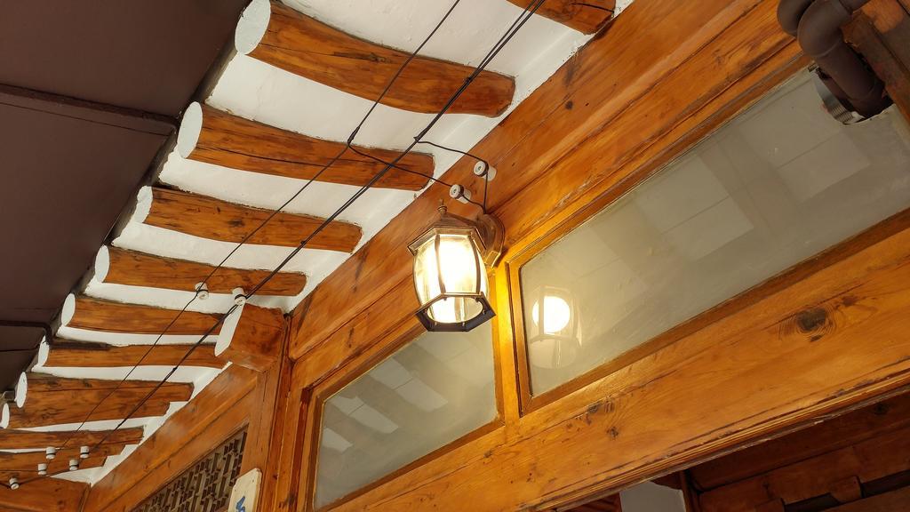 Bukchon Hyosunjae Guesthouse Сеул Екстериор снимка
