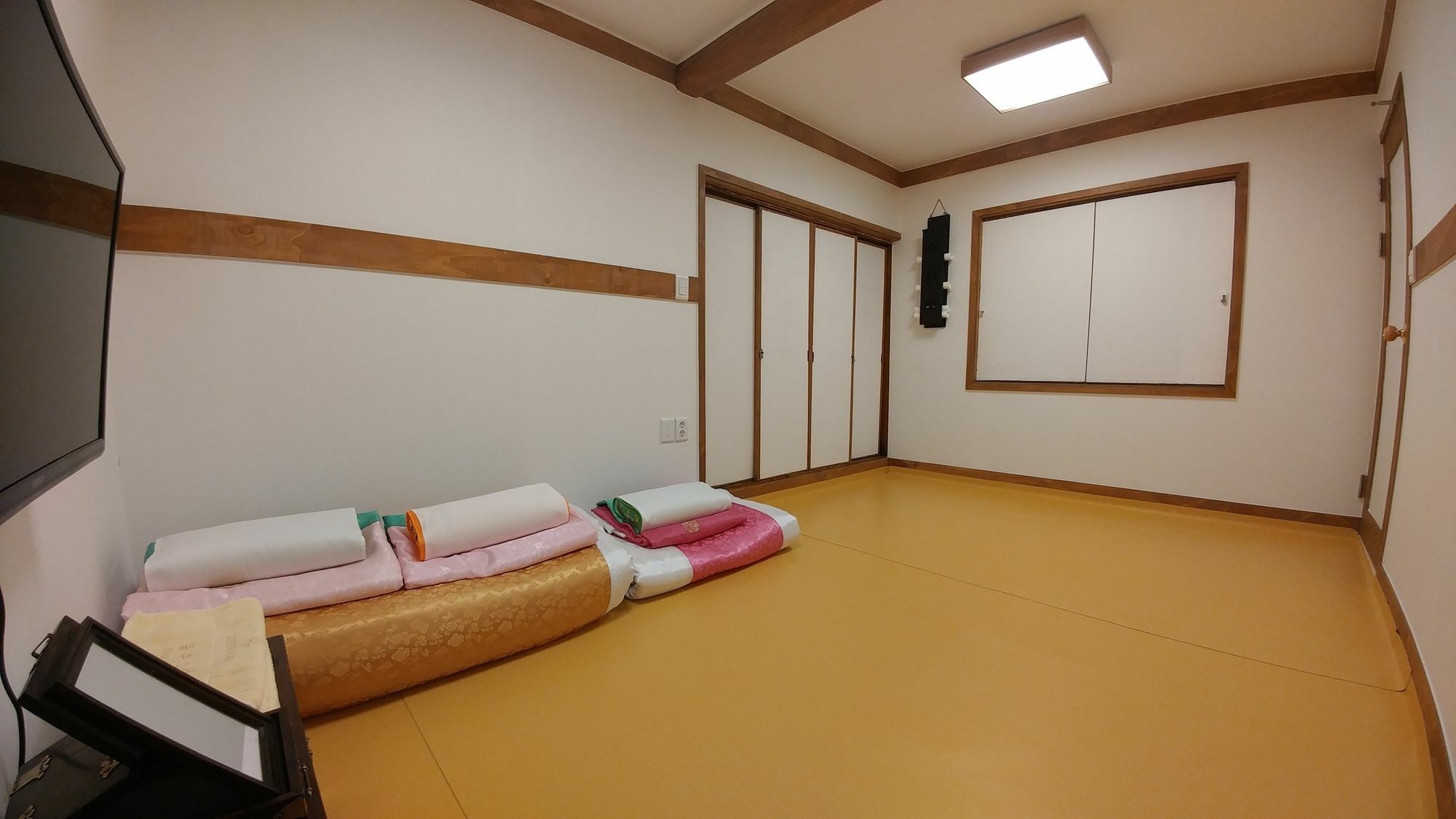 Bukchon Hyosunjae Guesthouse Сеул Екстериор снимка